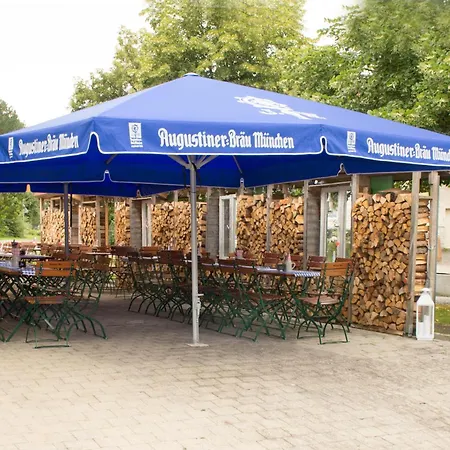 Hotel Dorfschaenke Kreuz